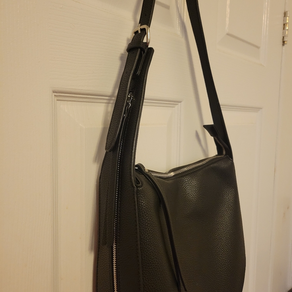 Simons Shoulder Bag - Picture 2 of 3